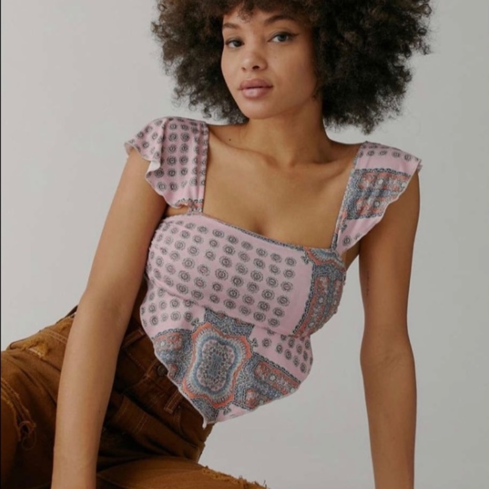 urban outfitters jasmine hanky hem top